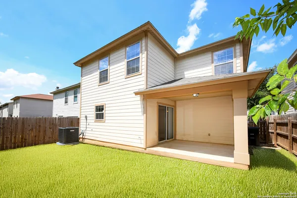 $1,595 | 30 Knights Peak, San Antonio, TX 78250