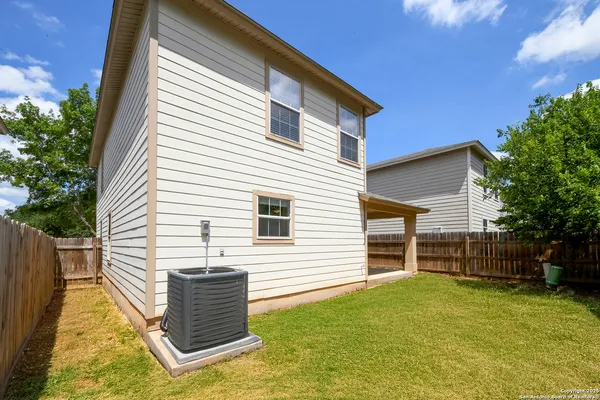 $1,595 | 30 Knights Peak, San Antonio, TX 78250