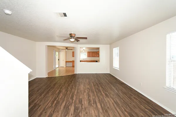 $1,595 | 30 Knights Peak, San Antonio, TX 78250