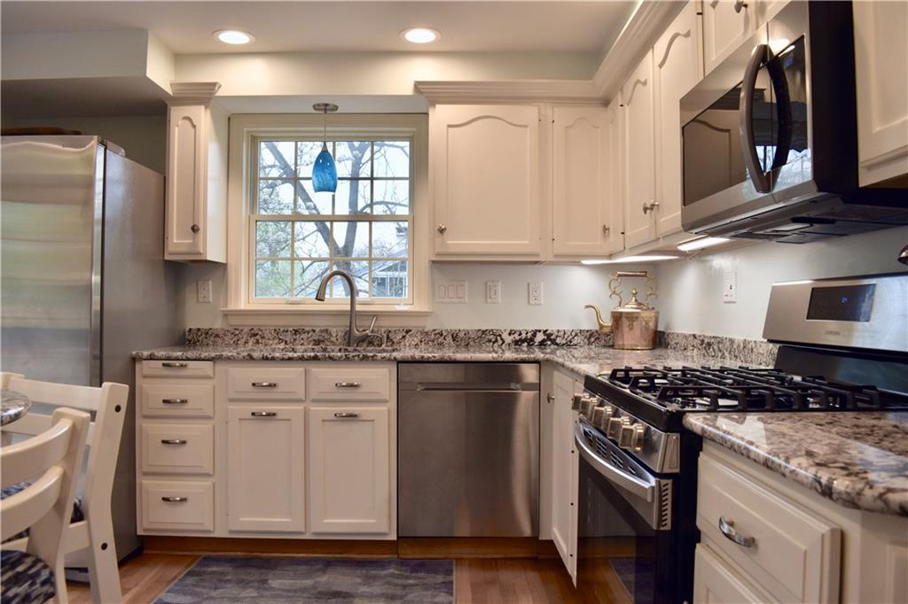 219 Orr Road Pittsburgh, PA 15241 - Photo 5 of 23 Gallery Image 5