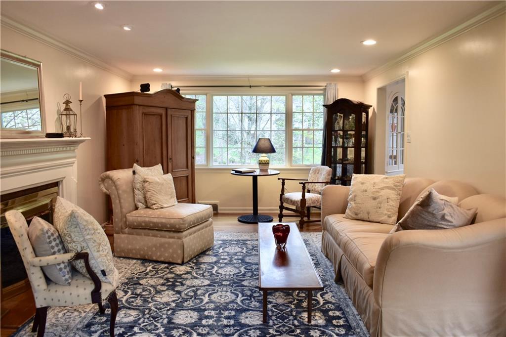 219 Orr Road Pittsburgh, PA 15241 - Photo 7 of 23 Gallery Image 7