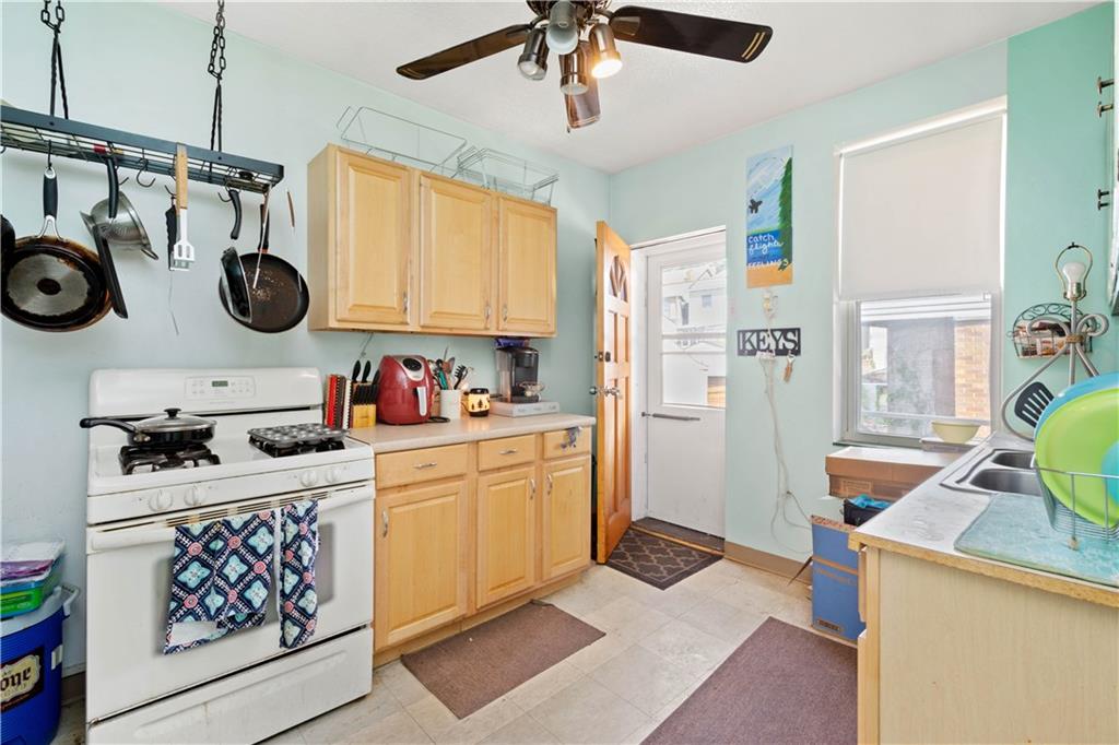 500 Broadway Avenue McKees Rocks, PA 15136 - Photo 3 of 16 Gallery Image 3