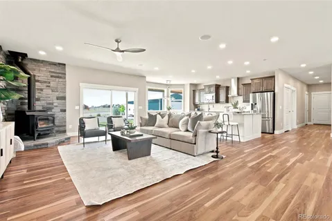 $875,000 | 38330 East 147th Place, Keenesburg, CO 80643