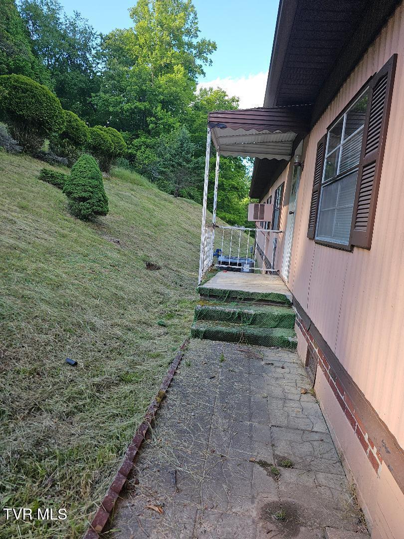 2056 Honey Camp Road Clintwood, VA 24228 - Photo 29 of 29 15