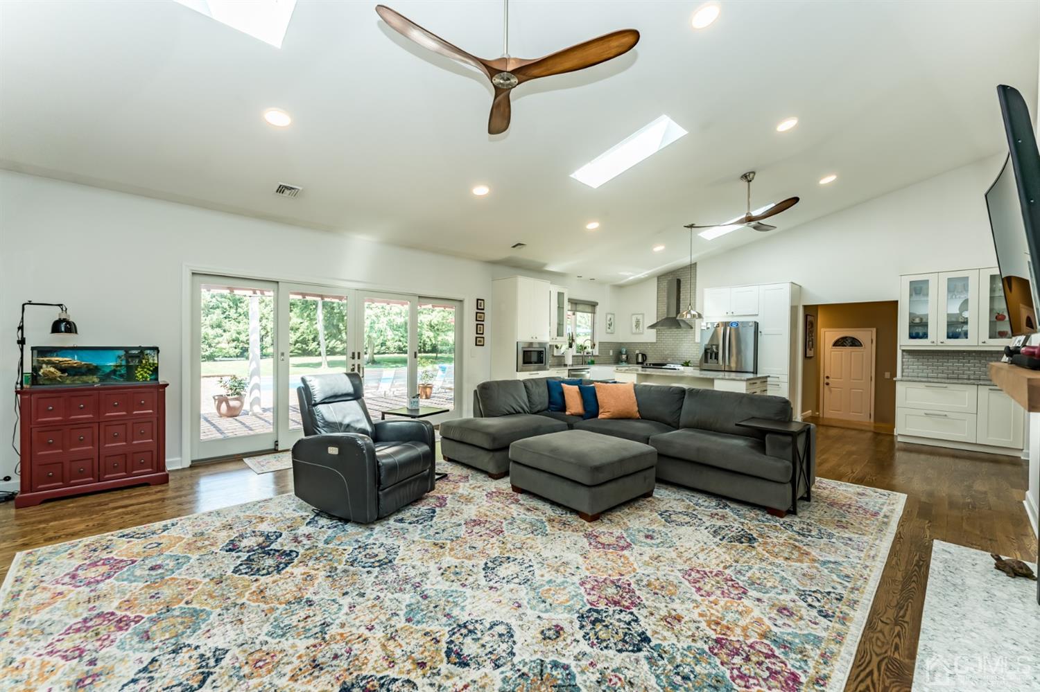 23 Warwick Road Colonia, NJ 07067 - Photo 15 of 50 Gallery Image 15