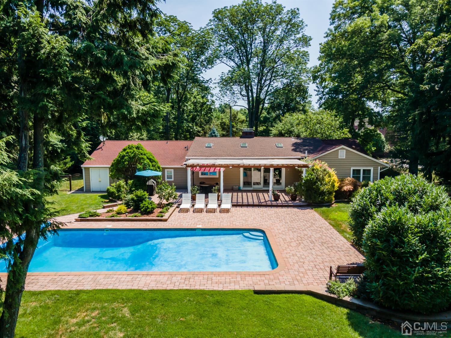 23 Warwick Road Colonia, NJ 07067 - Photo 45 of 50 Gallery Image 45