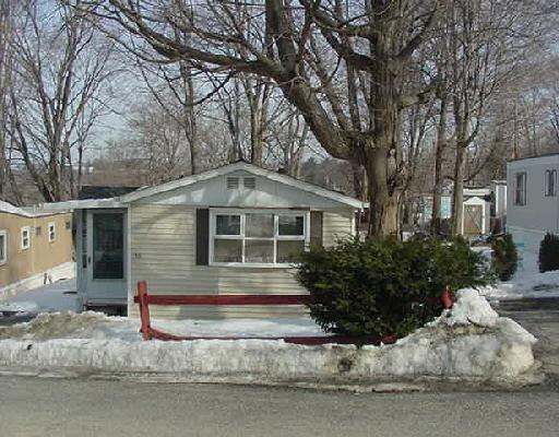 42 Miry Brook Road, Unit 35 35 Danbury, CT 06810 - Photo 1 of 1 a front view of a house with a yard