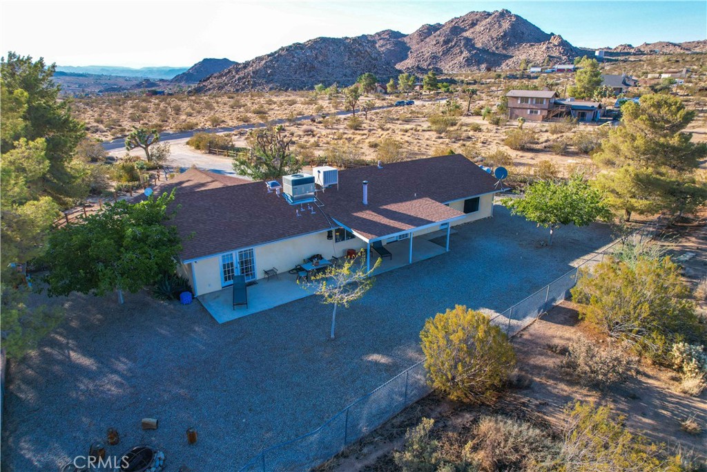 8775 Desert Shadow Road Joshua Tree, CA 92252 - Photo 37 of 39 an aerial view of multiple house