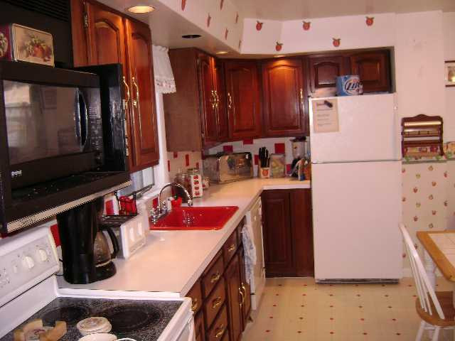 144 Whitehall Road Albany, NY 12209 - Photo 4 of 12 Photo 4