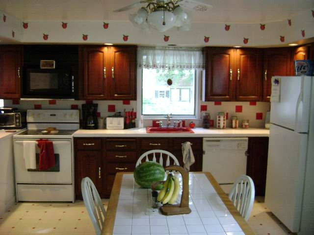 144 Whitehall Road Albany, NY 12209 - Photo 5 of 12 Photo 5
