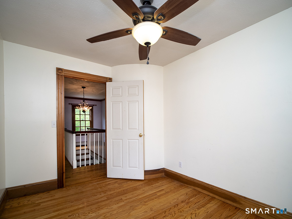 388 Amity Road Woodbridge, CT 06525 - Photo 36 of 39