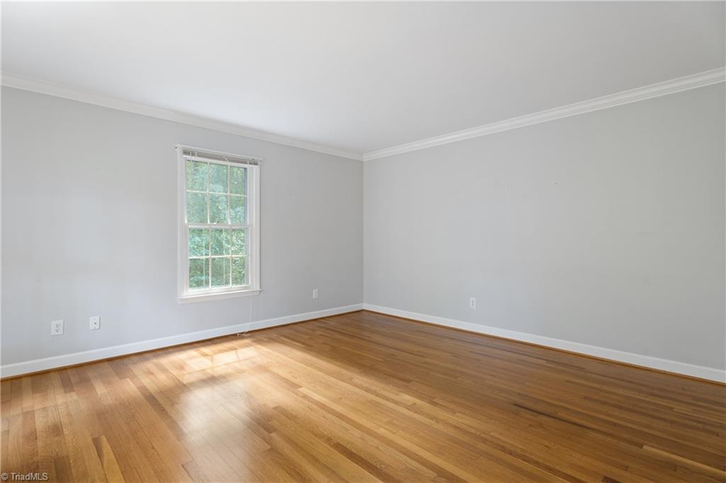 2460 Vincent Road Winston-Salem, NC 27106 - Photo 7 of 41