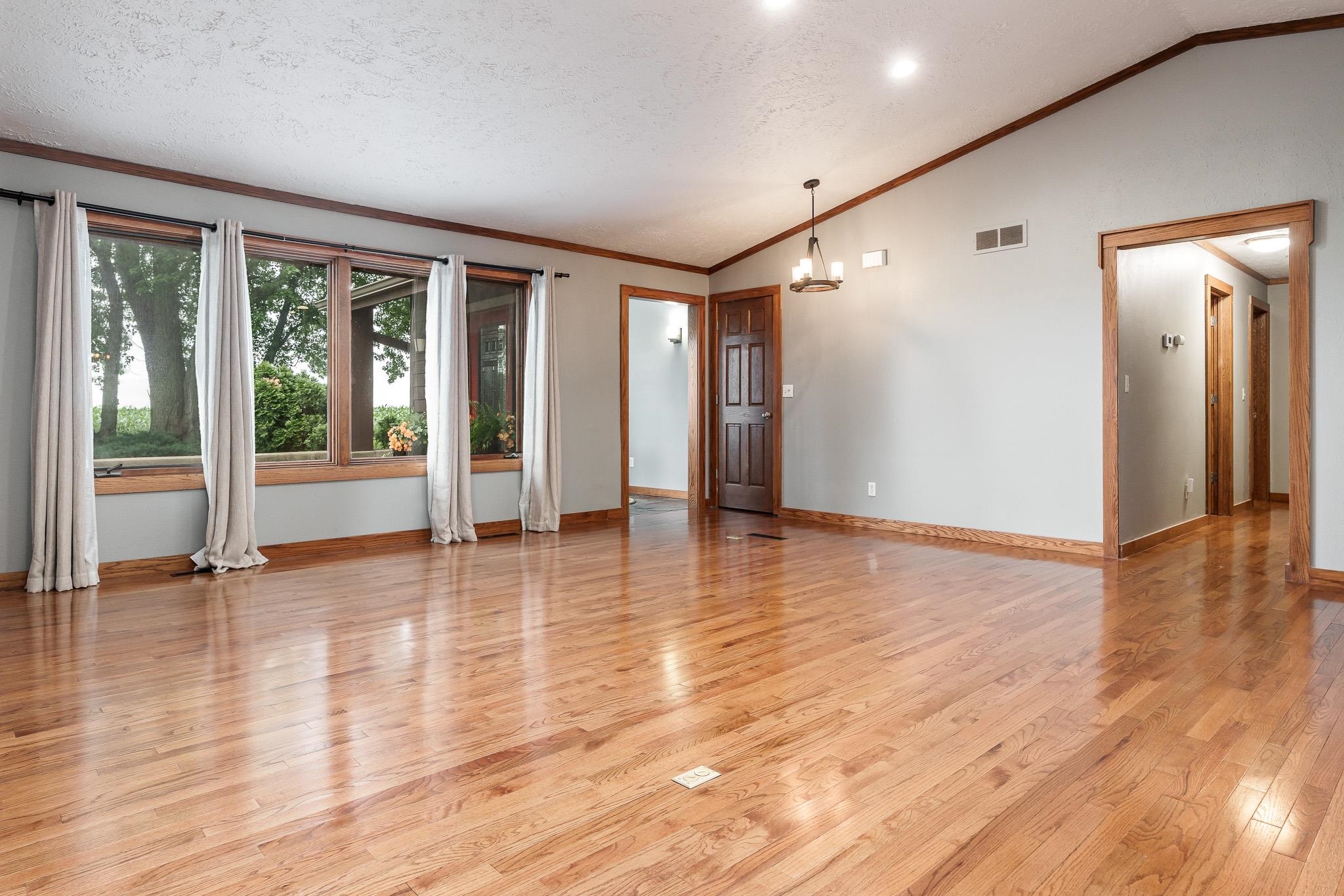 5491 Tate Road Rockford, IL 61101 - Photo 22 of 56