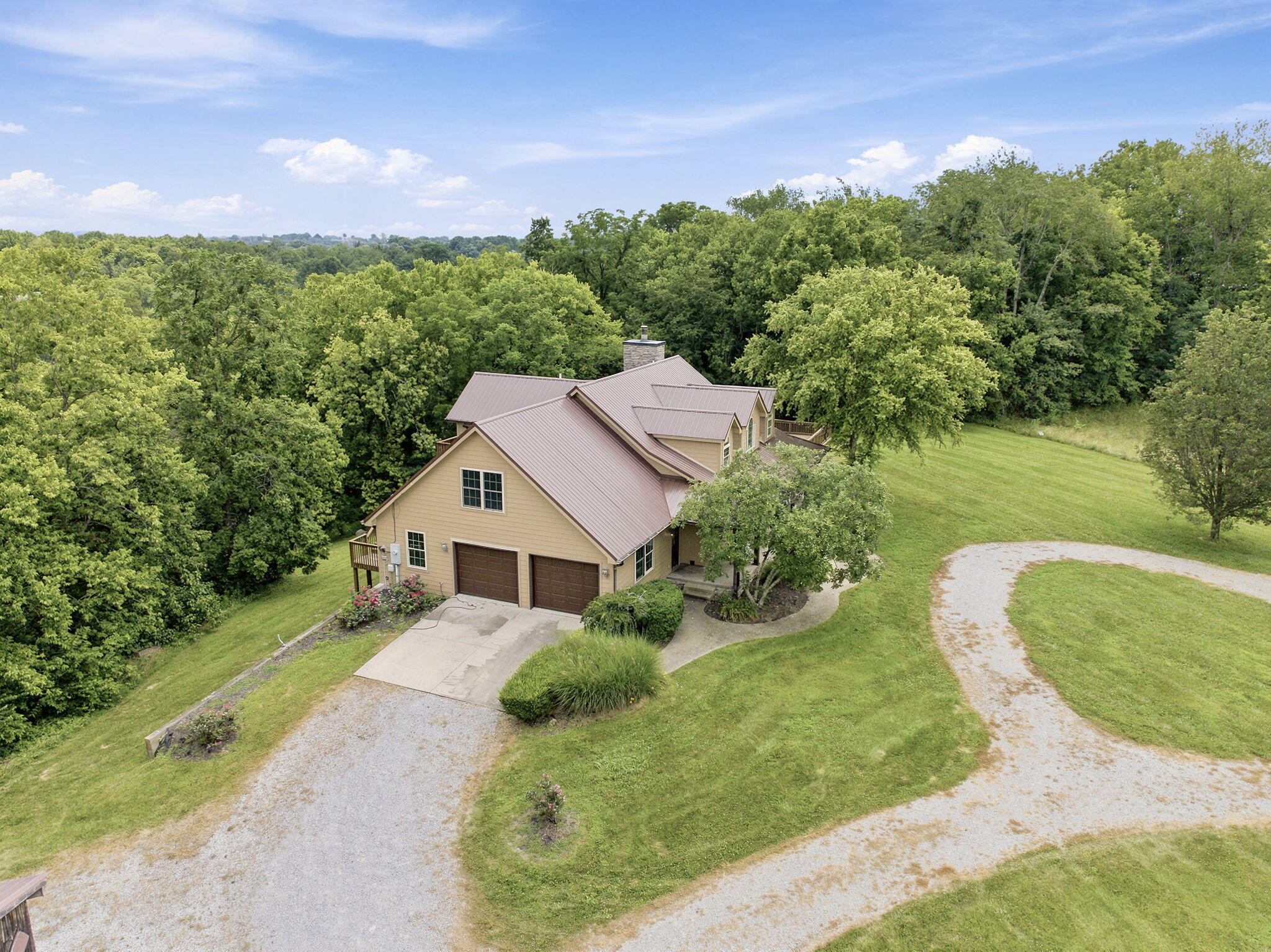 860 Wells Landing Road Danville, KY 40422 - Photo 6 of 83 15-web-or-mls-DJI_20260704221156_0025_D