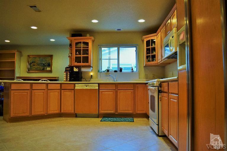 4441 Olds Road Oxnard, CA 93033 - Photo 4 of 20 Additional Photo