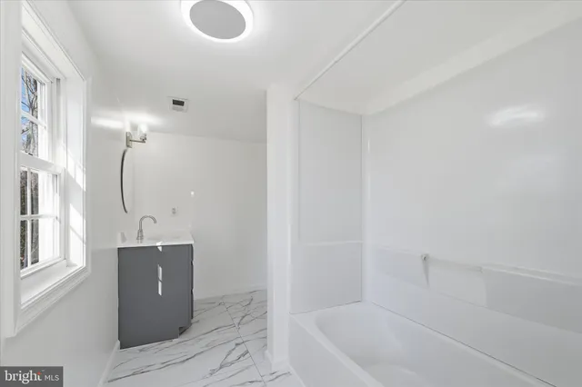 $525,000 | 4110 Shady Lane, Knoxville, MD 21758