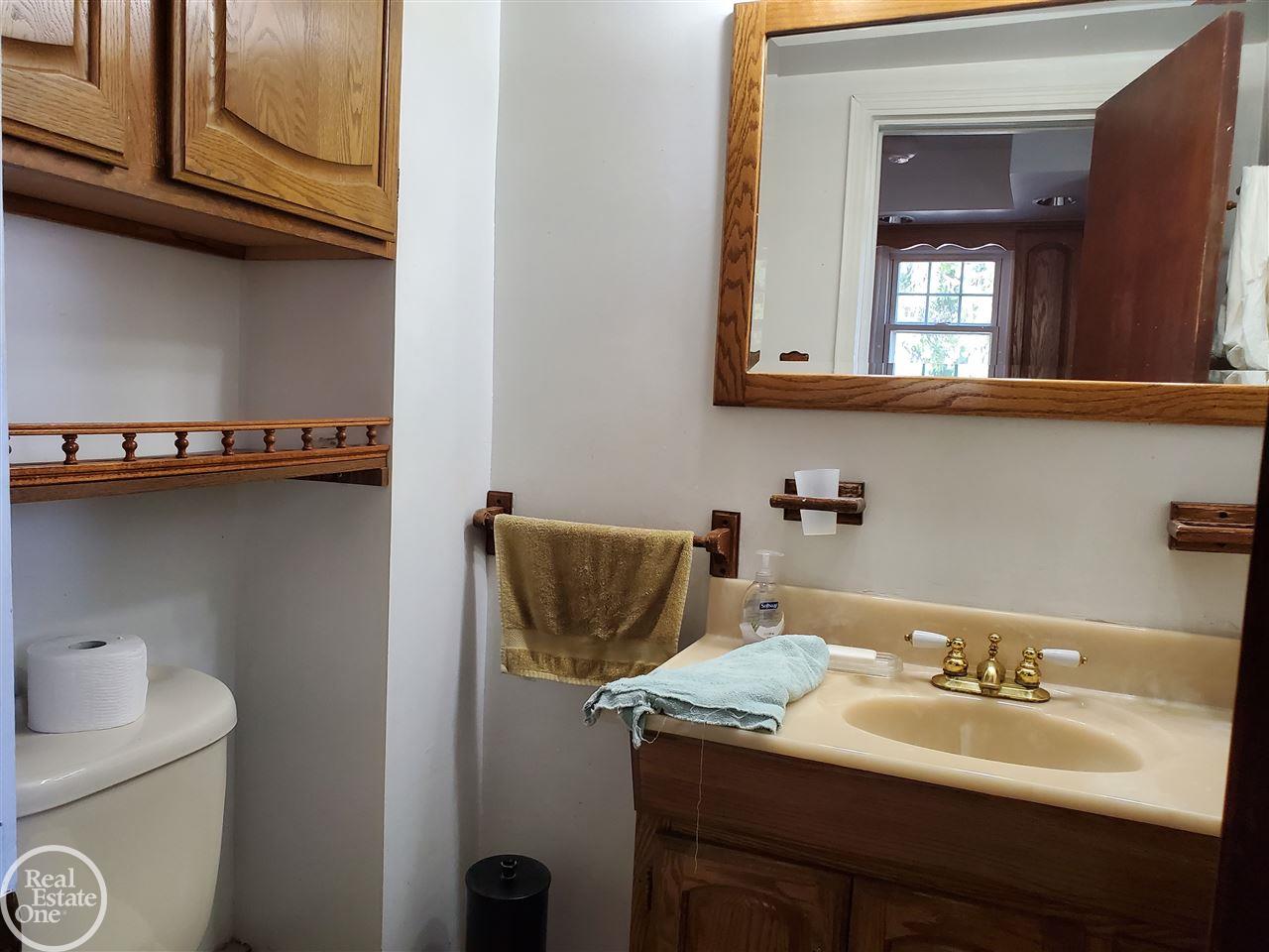 40717 Ryan Road Sterling Heights, MI 48310 - Photo 19 of 36 Gallery Image 19