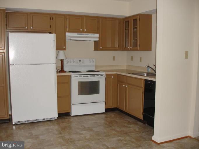 9125 Ridgefield Lane Frederick, MD 21701 - Photo 27 of 30 Kitchen