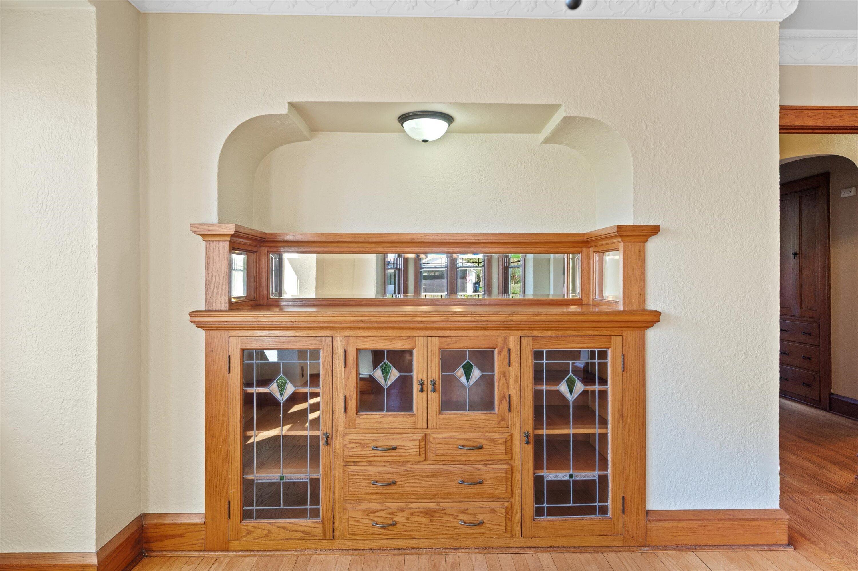 3455 South 96th Street Milwaukee, WI 53227 - Photo 13 of 34 Dining Room