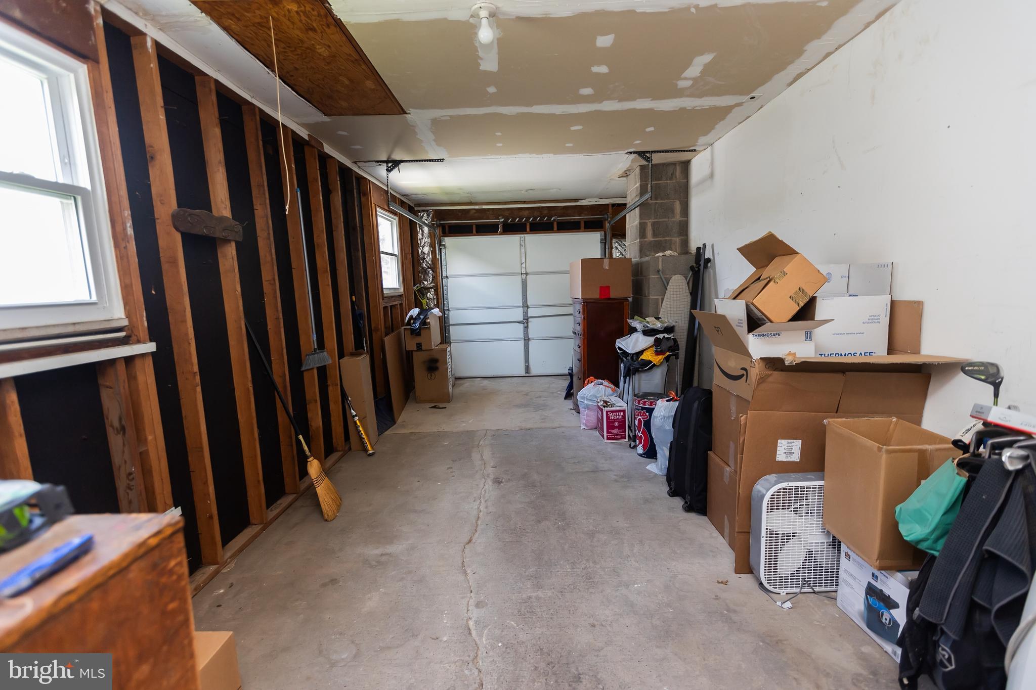 408 Andover Road Fairless Hills, PA 19030 - Photo 30 of 43 Garage- Inside Access