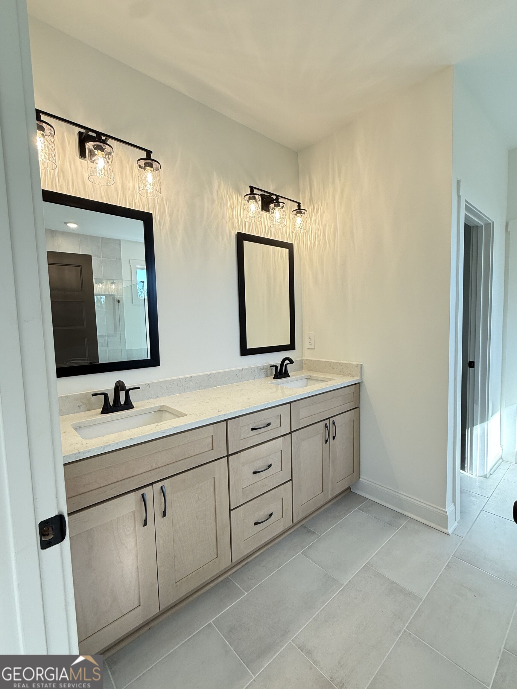 753 Hopewell Road Forsyth, GA 31029 - Photo 15 of 64 Gallery Image 15