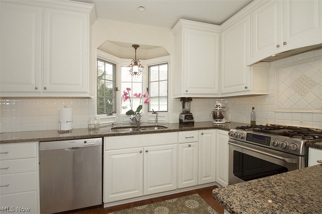 3350 Ardmore Road Cleveland, OH 44120 - Photo 10 of 35 Gallery Image 10