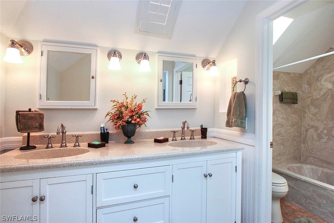 1559 Sand Castle Road Sanibel, FL 33957 - Photo 13 of 27 Gallery Image 13