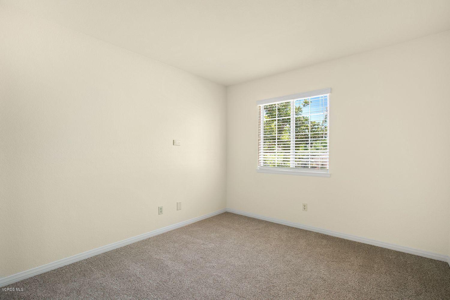 2188 Eastridge Loop Oxnard, CA 93036 - Photo 18 of 27 an empty room with a window
