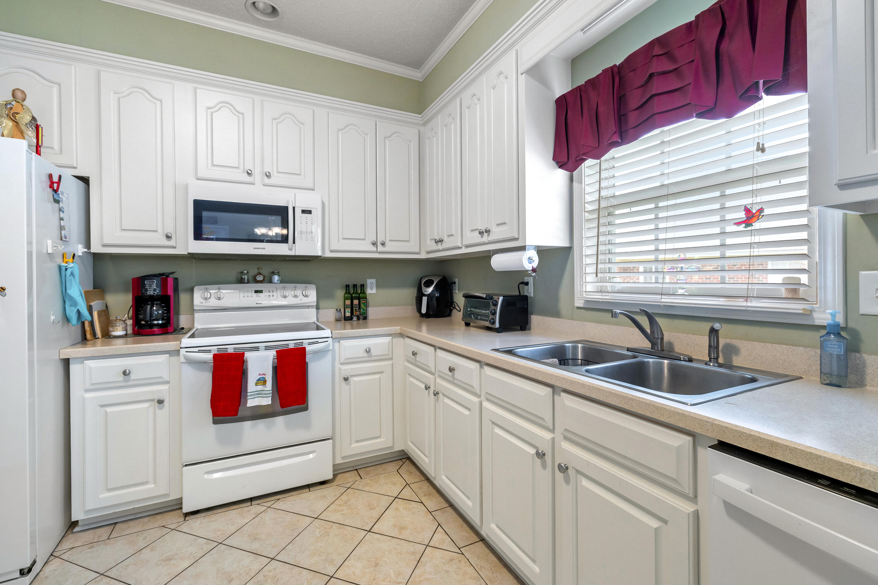 3221 Mayflower Lane Sumter, SC 29150 - Photo 17 of 44
