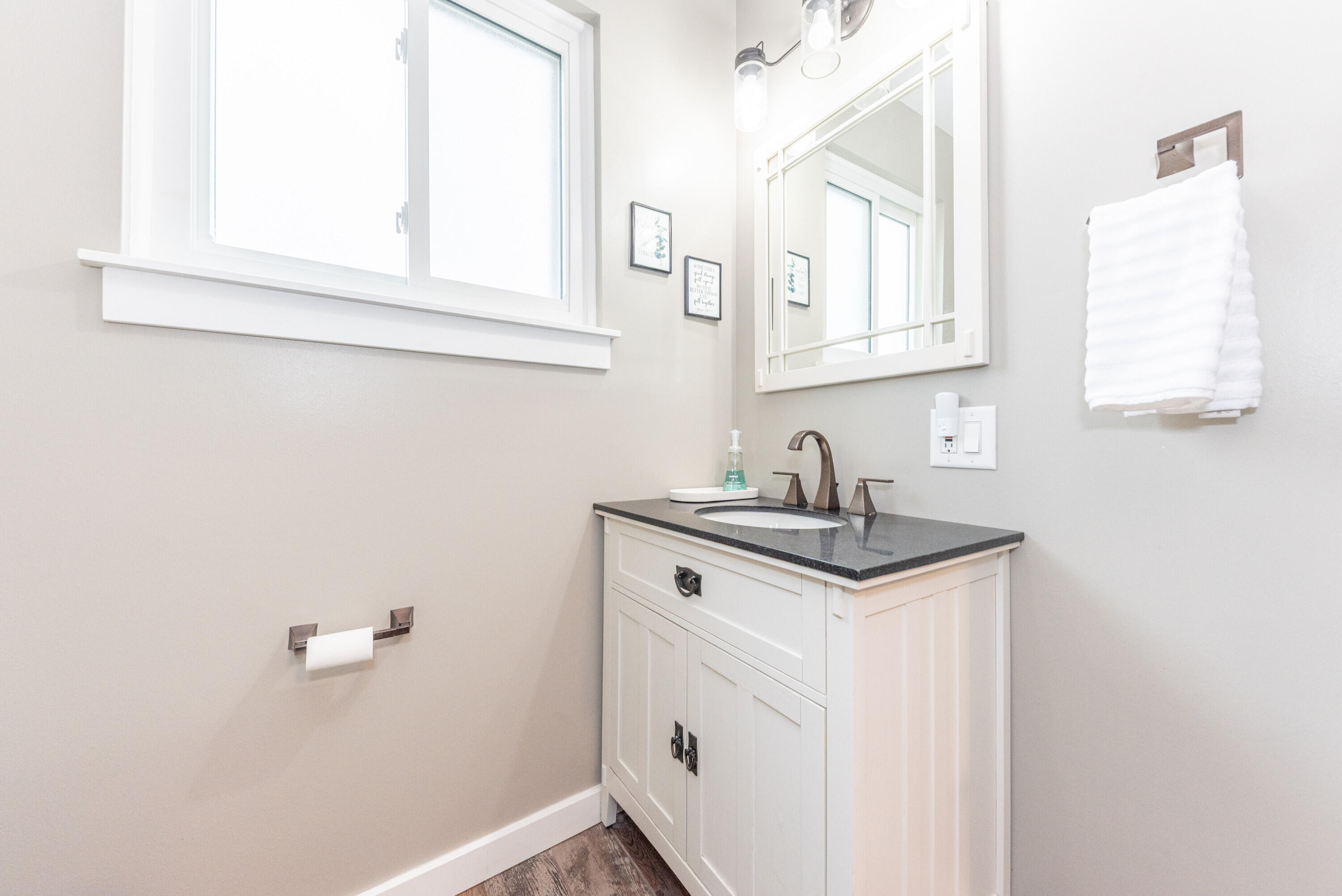 42519 Addison Avenue Canton, MI 48187 - Photo 20 of 39 020_28