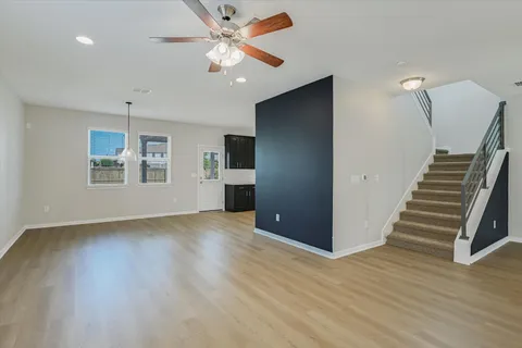 $2,350 | 10317 Laurie Lane, Austin, TX 78747
