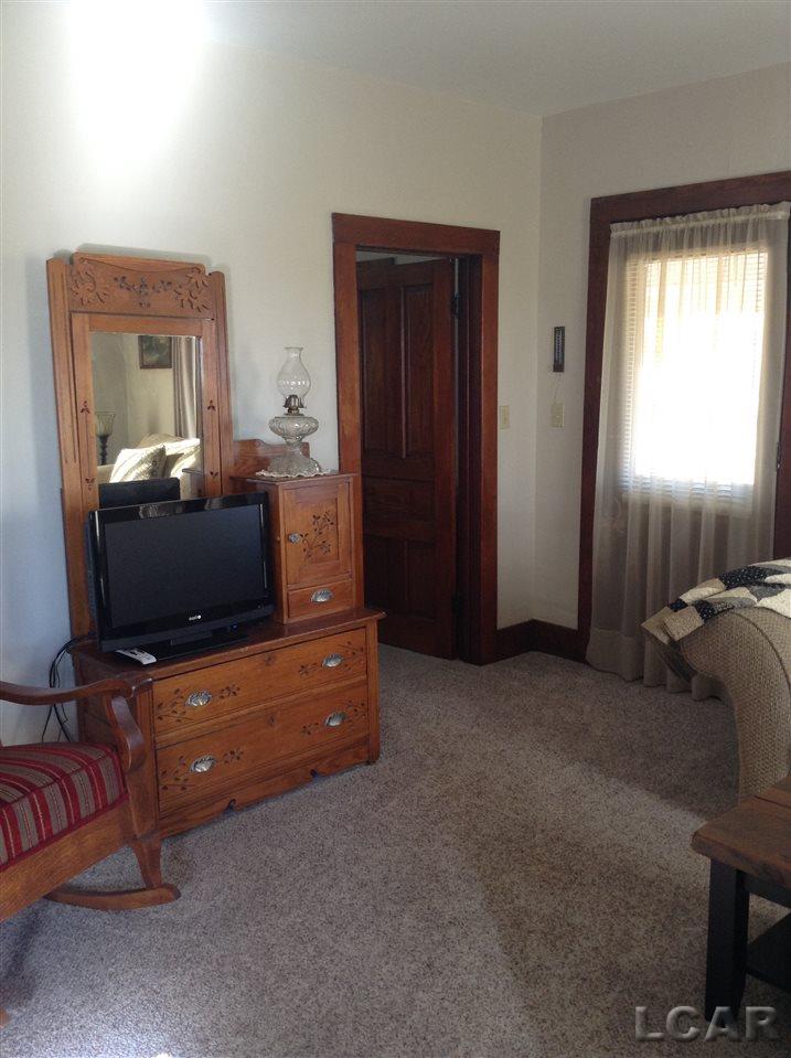 2401 Shepherd Road Adrian, MI 49221 - Photo 22 of 32 31267004-21.JPG