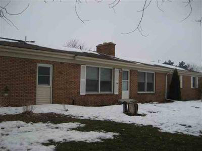 247 West Riley Road Owosso, MI 48867 - Photo 2 of 11 20186498-1.JPG