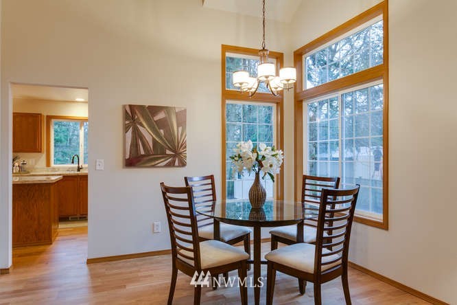 4043 Stohlton Road Southeast Port Orchard, WA 98366 - Photo 8 of 24 Gallery Image 8