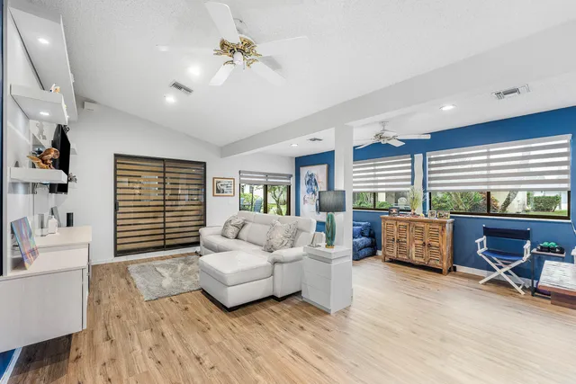 $599,000 | 1370 Northwest 28th Avenue, Delray Beach, FL 33445