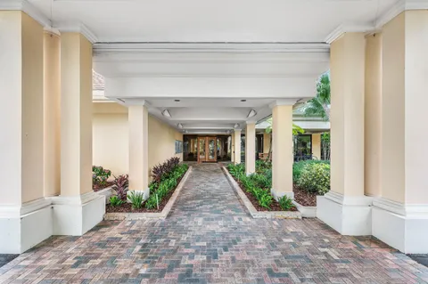 $599,000 | 1370 Northwest 28th Avenue, Delray Beach, FL 33445