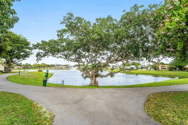 $599,000 | 1370 Northwest 28th Avenue, Delray Beach, FL 33445