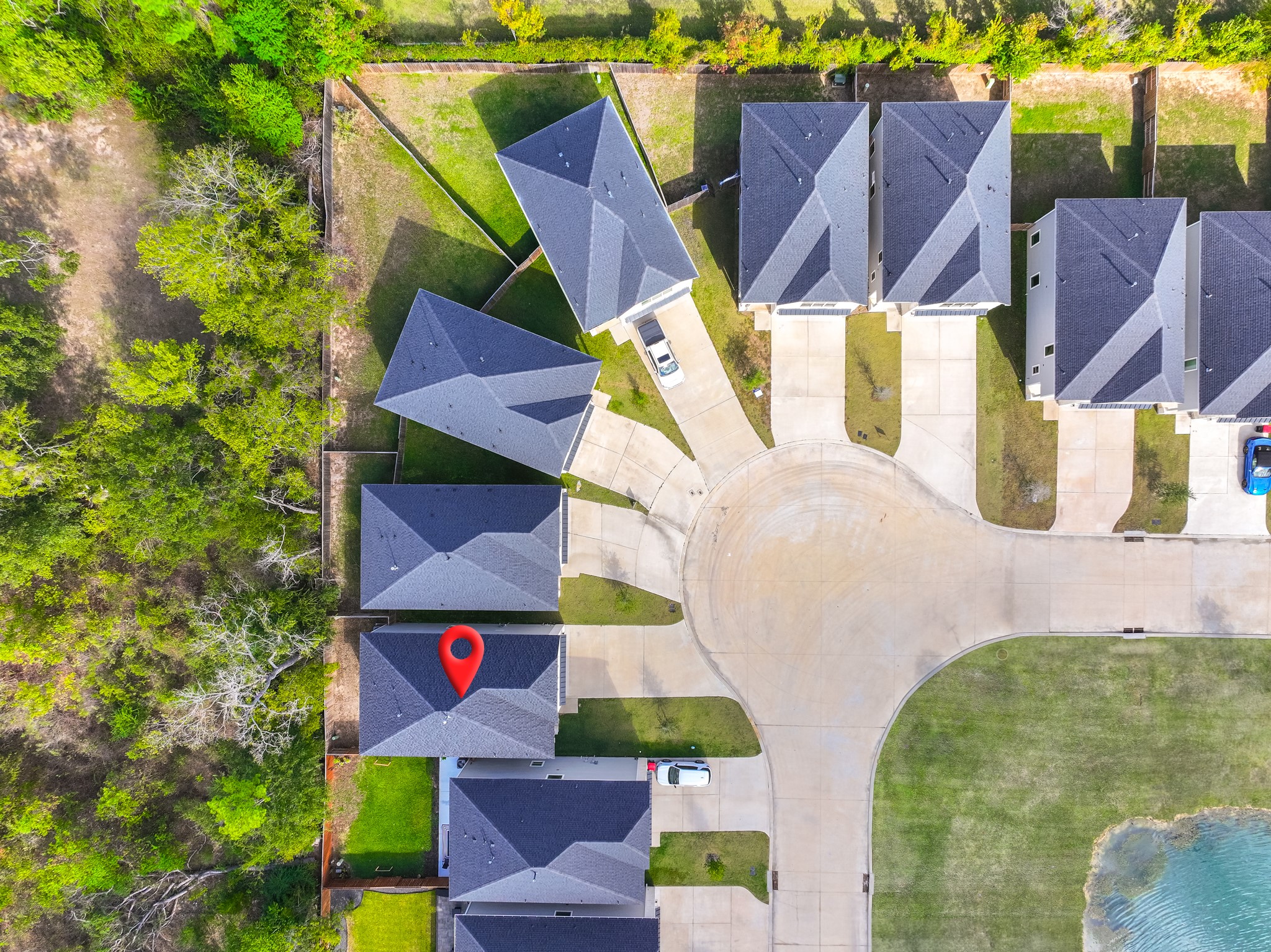 4910 Wunder Way Houston, TX 77069 - Photo 5 of 49 an aerial view of residential house and swimming pool