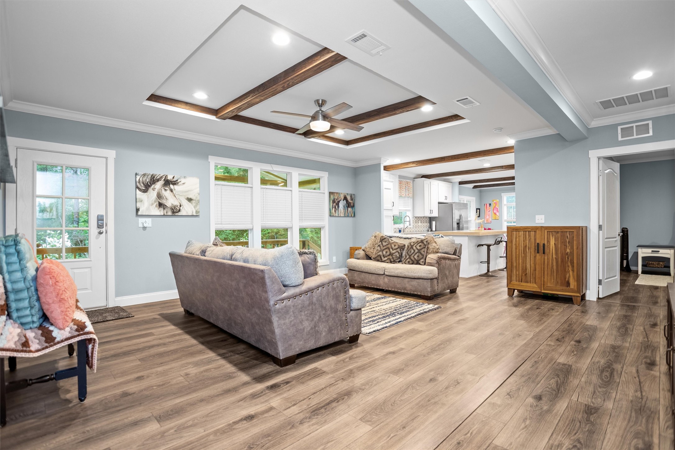275 County Road 3215 Colmesneil, TX 75938 - Photo 5 of 34 a living room with furniture and a large window