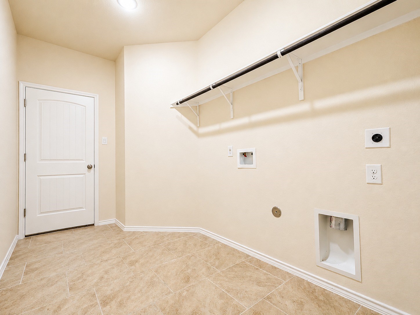 24315 Ravenna Landing Loop Spring, TX 77389 - Photo 24 of 37 a view of an empty room