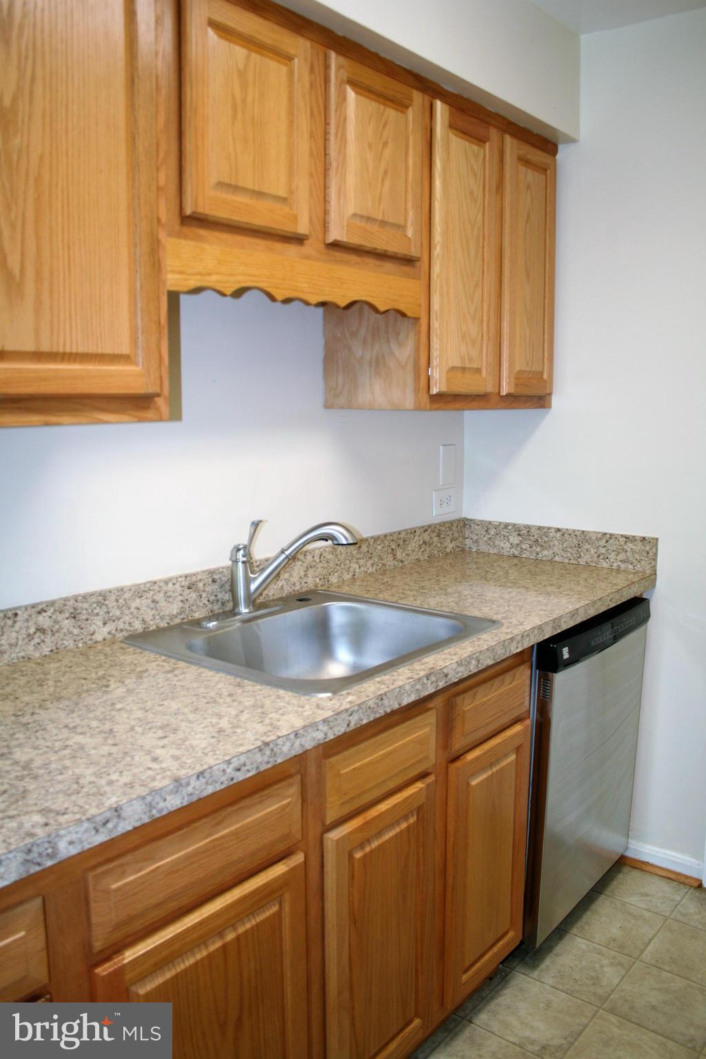 14911 Cleese Court, Unit D Silver Spring, MD 20906 - Photo 8 of 22 Kitchen