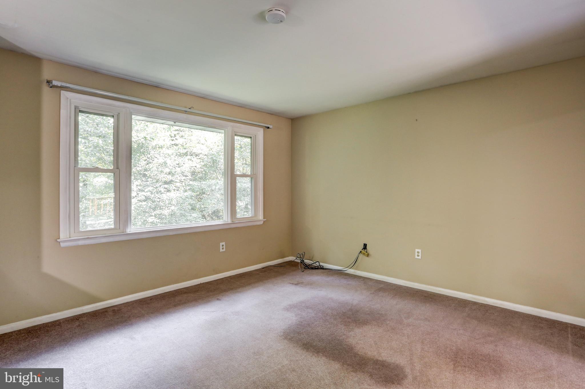 582 Meetinghouse Road Gap, PA 17527 - Photo 5 of 34 Living Room
