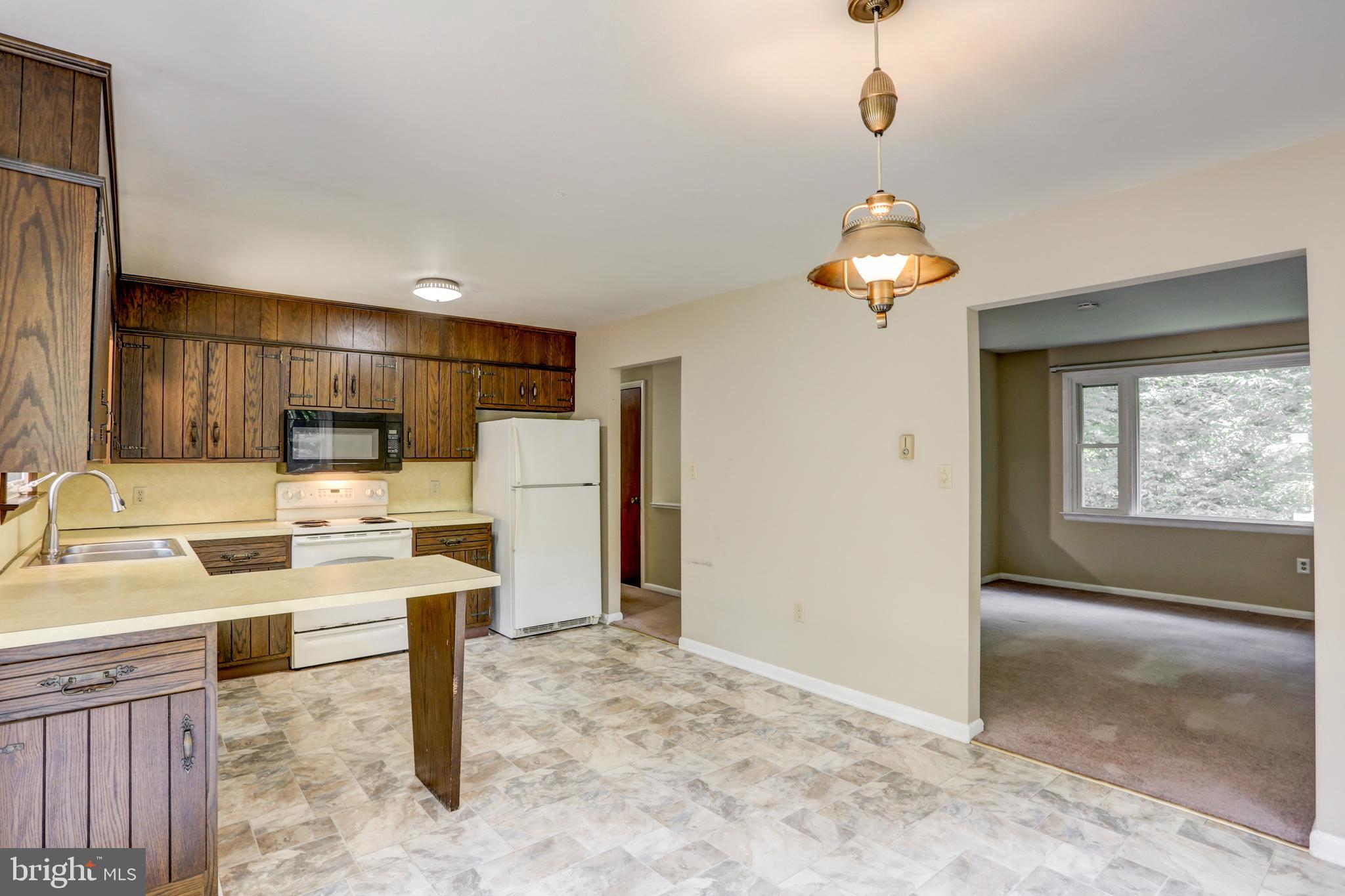 582 Meetinghouse Road Gap, PA 17527 - Photo 10 of 34 Kitchen