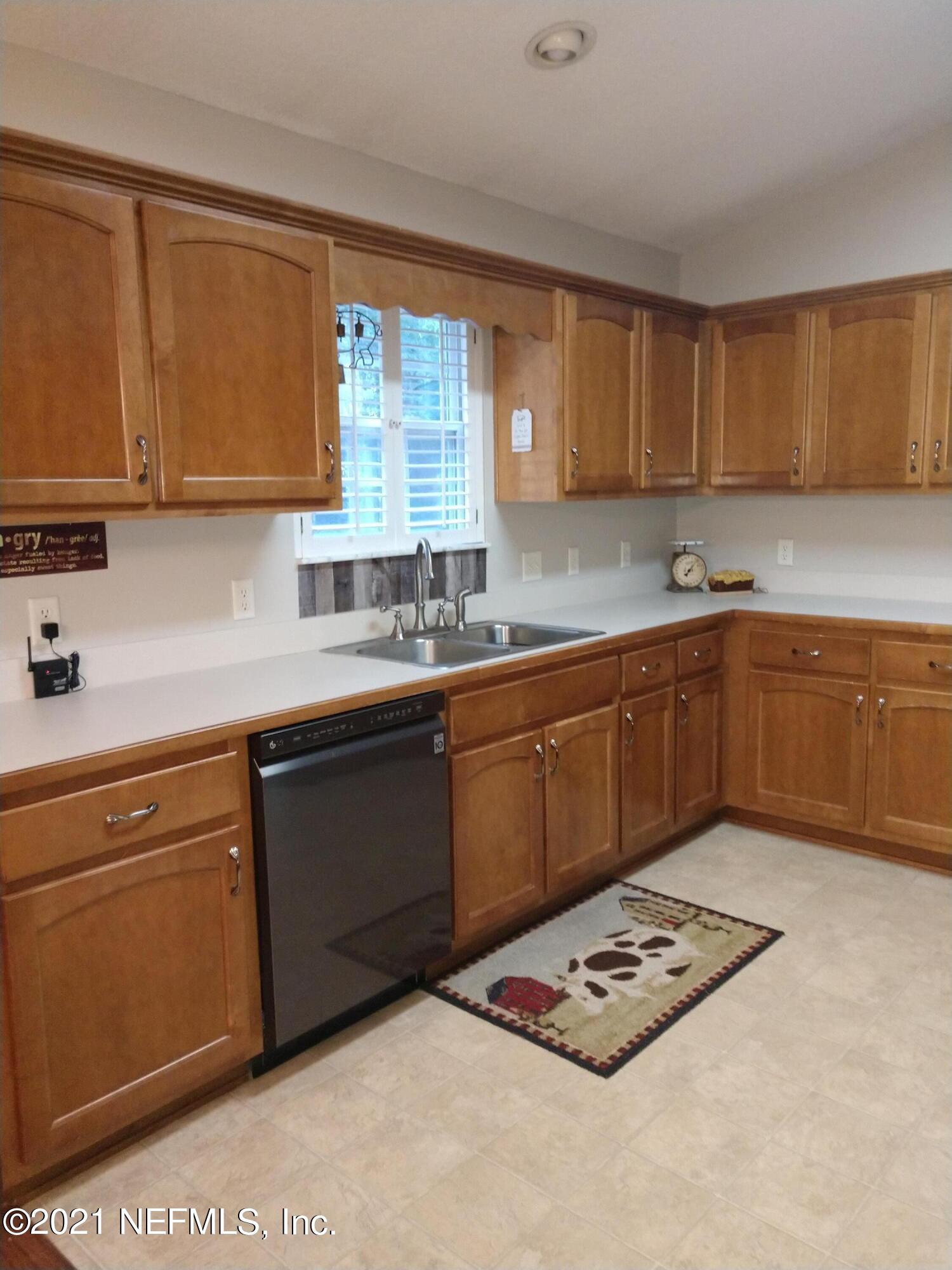 Kitchen_1
