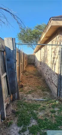 $215,000 | 601 East Arapaho Avenue, Pharr, TX 78577