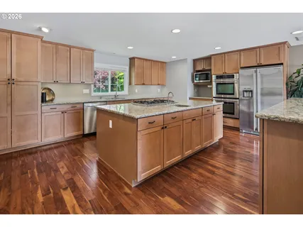 $1,325,000 | 31050 Southwest Riverwood Drive, West Linn, OR 97068