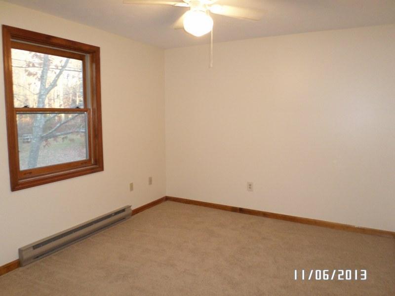 39 Smithwheel Road, Unit 4 Old Orchard Beach, ME 04064 - Photo 7 of 8 Bedroom.