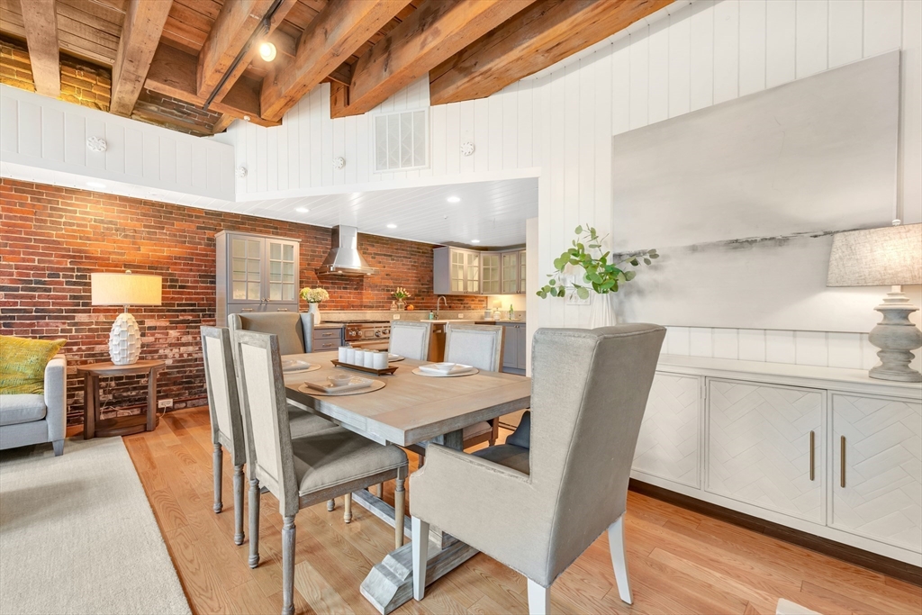 75 Fulton Street, Unit 11 Boston, MA 02109 - Photo 8 of 31