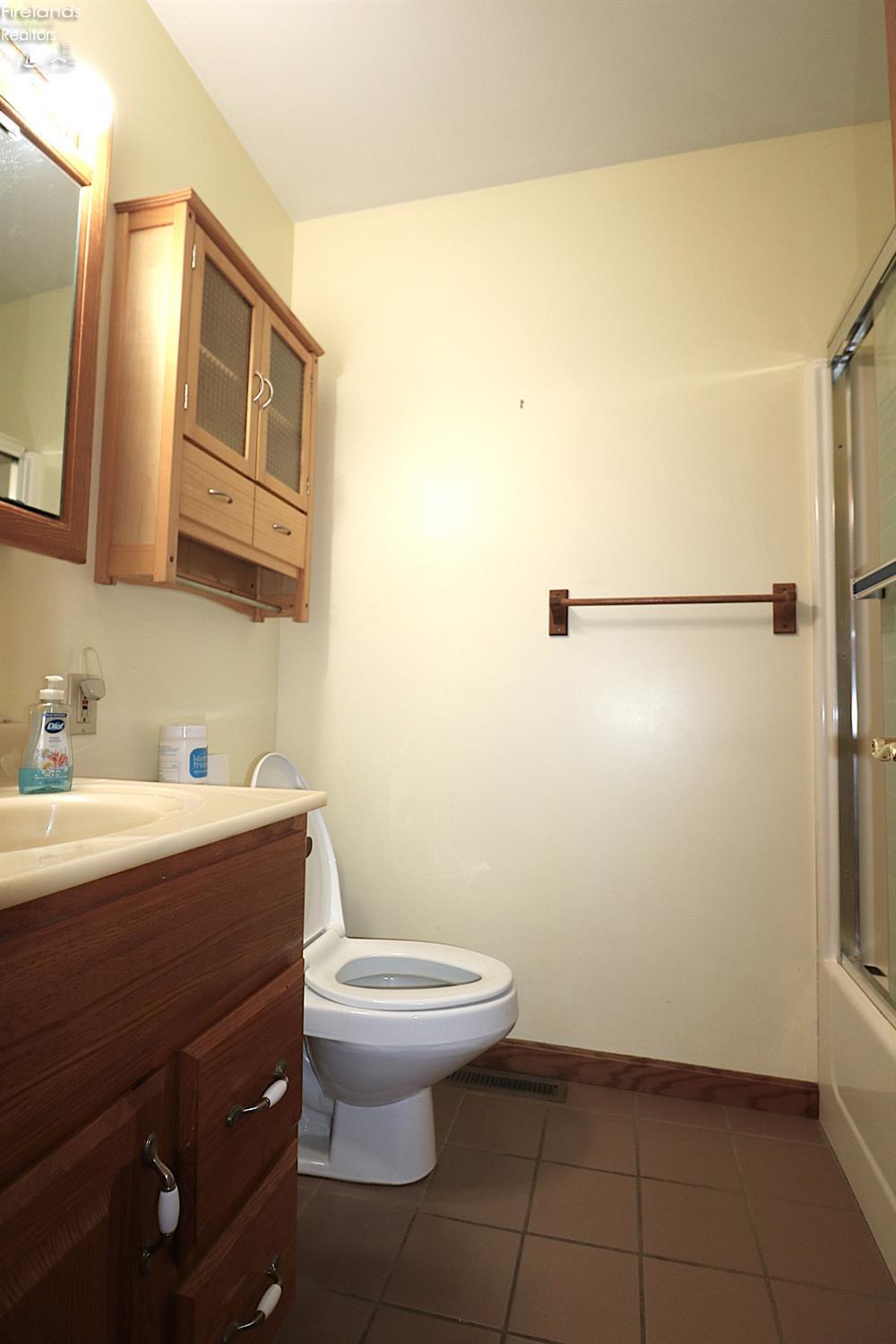 1901 Sand Hill Road Monroeville, OH 44847 - Photo 10 of 43 Gallery Image 10