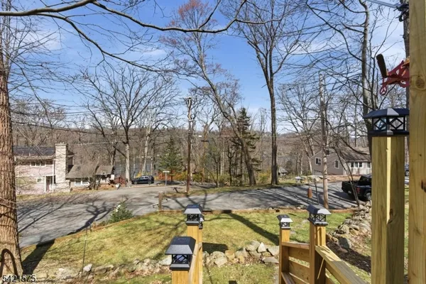 $430,000 | 159 Glenside Trail, Sparta, NJ 07871